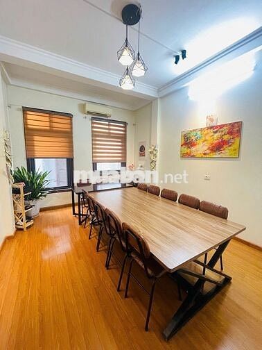 Cho thuê nhà mặt ngõ 168 đường Trung Kính, Dt 55m2 x 5 tầng, nhà đẹp