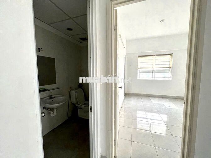 Cho thuê căn hộ 64m2 2PN 2WC ở chung cư HOF 35 Hồ Học Lãm Bình Tân