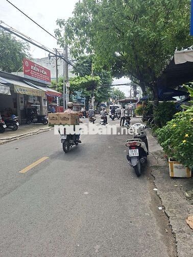 MTKD Phú Thọ Hoà, Tân Phú – Đoạn đẹp nhất đường kinh doanh Vải sầm uất