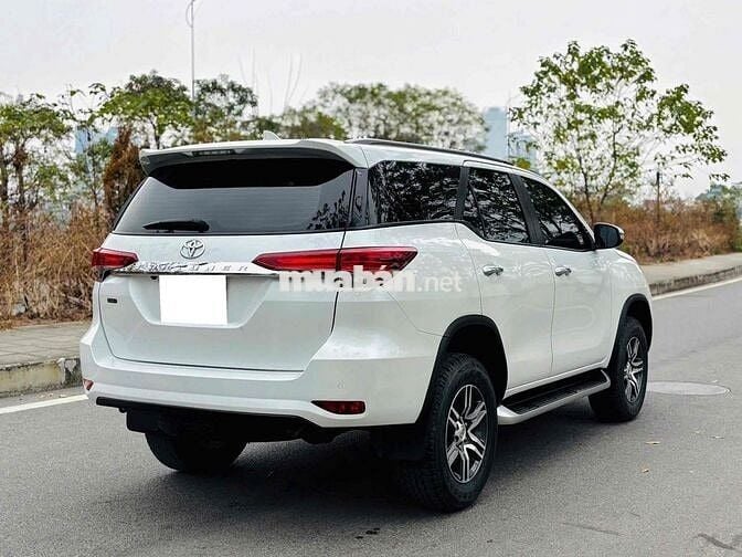 Toyota Fortuner 2021 2.4G 4x2AT - 60000 km