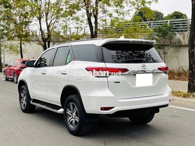 Toyota Fortuner 2021 2.4G 4x2AT - 60000 km
