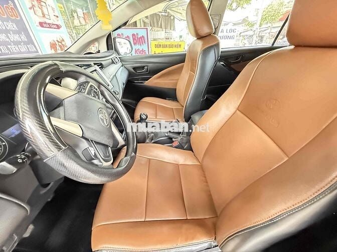 Toyota Innova 2019 2.0E - 80000 km