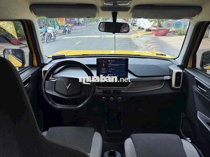 VinFast VF3 2024 Vàng Thuê pin xe đẹp như mới