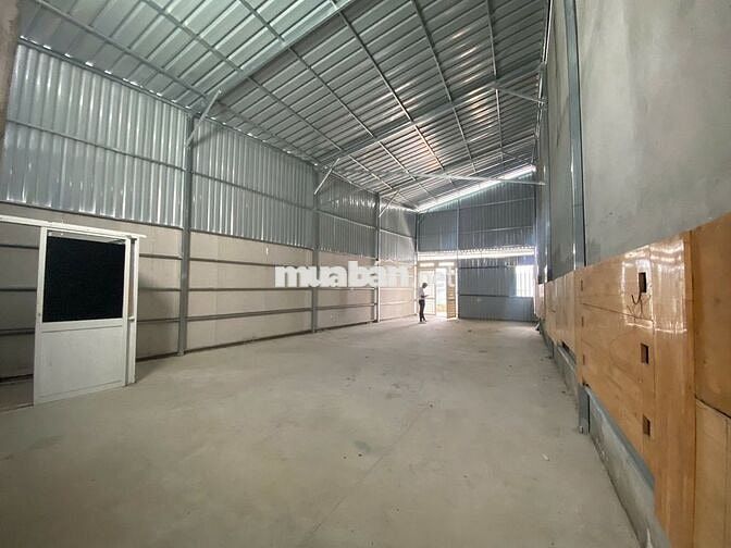 Bán đất tặng kho đường An Phú Đông 3, DT: 116m2. Thổ cư 111m2