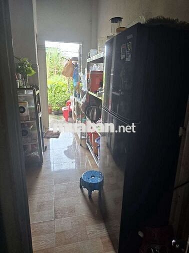 Cần sang gấp quán chè và sinh tố