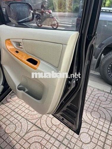 Toyota Innova 2010 G - Số Sàn