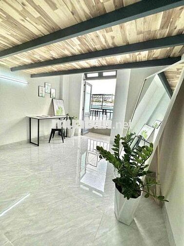 Phòng Trọ Ban Công Nguyễn Kiệm, Gò Vấp