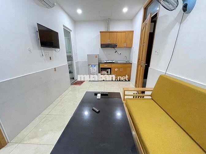 🔥 Căn hộ Studio Tách bếp – Full nội thất, cửa sổ thoáng mát