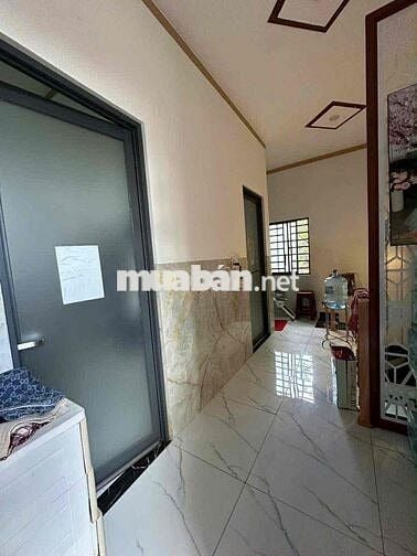 bà chị mình cần bán căn nhà thuộc long bình