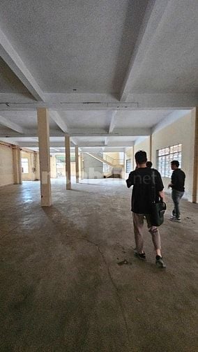 Cho Thuê Kho Xưởng 2500m2 Nguyễn Văn Quá, Quận 12, có PCCC, đường Cont