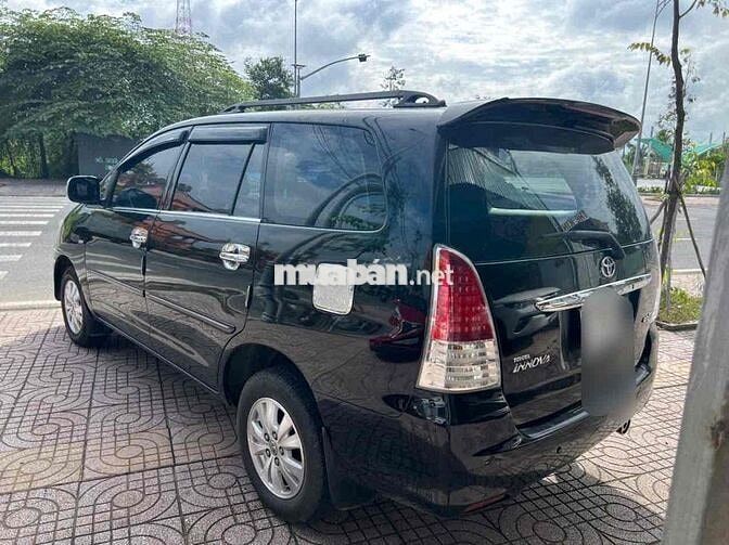 Toyota Innova 2010 G - Số Sàn