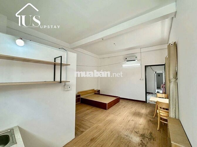 Cho thuê căn hộ full nội thất mới Quận 10 gần Vòng xoay Dân Chủ,