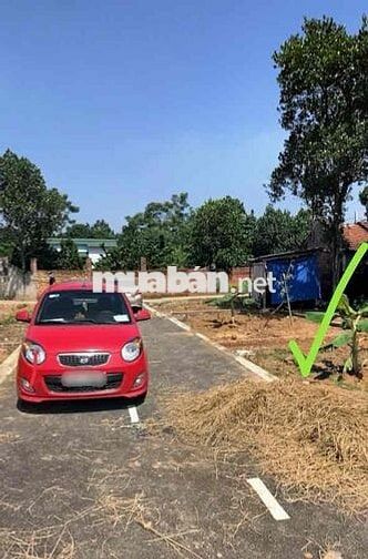 62m thổ cư Hoà Lạc, Hà Nội. Đất vuông vắn, đường thông, ô tô đõ cửa