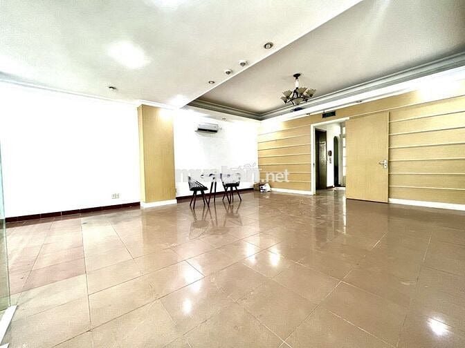 Cho thuê MẶT BẰNG TRỆT+LẦU 50-130m2 nhà ngang 6m MT KHÁNH HỘI QUẬN 4