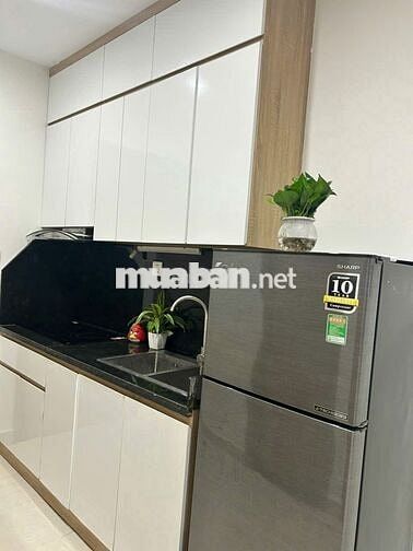 Cần cho thuê căn Studio 34m2 vuông đẹp, full nội thất, 5,5tr bao phí