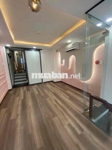 Cho thuê nhà Nguyễn Thị Minh Khai Q3, Trệt lửng 3 lầu ST, 40 triệu