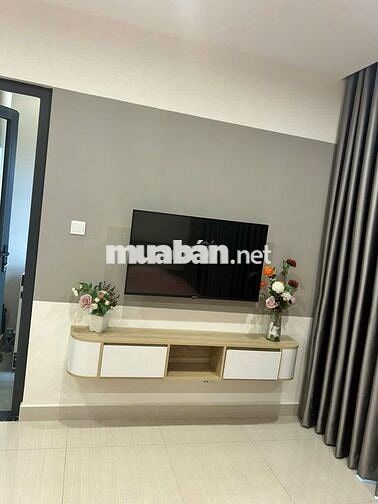 Cần cho thuê căn Studio 34m2 vuông đẹp, full nội thất, 5,5tr bao phí