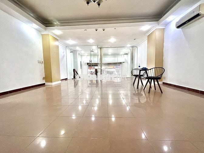 Cho thuê MẶT BẰNG TRỆT+LẦU 50-130m2 nhà ngang 6m MT KHÁNH HỘI QUẬN 4
