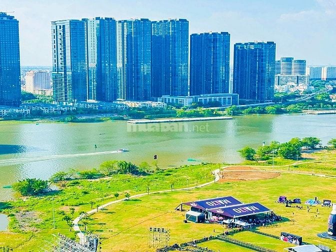Bán Penthouse The Metropole thuộc Opera Residence gồm 3 tầng 321m2