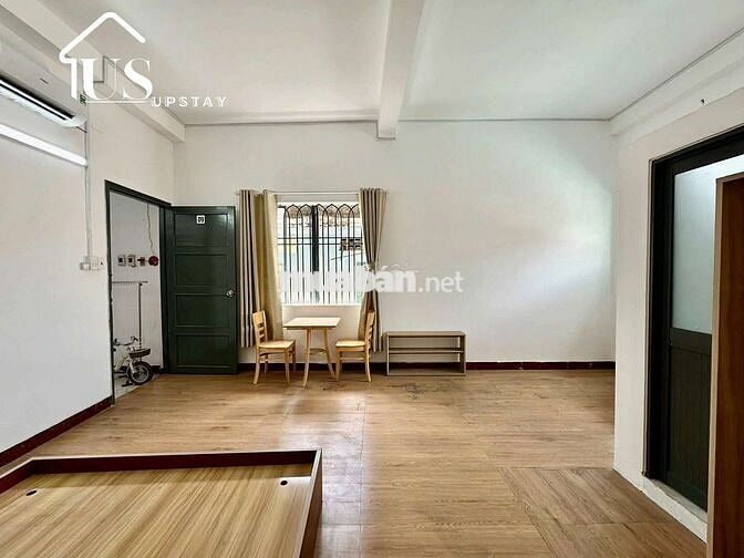 Cho thuê căn hộ full nội thất mới Quận 10 gần Vòng xoay Dân Chủ,