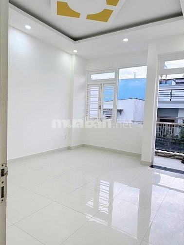 VỊ TRÍ SÁT MẶT TIỀN ĐƯỜNG LỚN PHÙ HỢP DI CHUYỂN QUA CÁC QUẬN