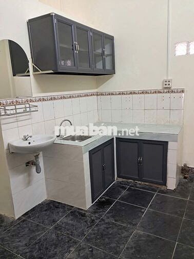Cho thuê nhà mặt tiền mậu thân, gần ngã tư mậu thân