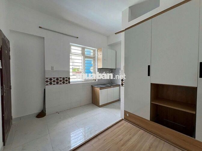 🌹 STUDIO BANCOL - CỬA SỔ ĐI BỘ QUA ĐH VĂN HIẾN 🌹