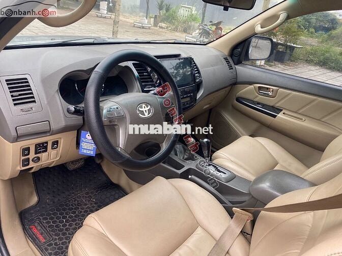 Xe Toyota Fortuner 2.7V 4x4 AT 2013 - 386 Triệu