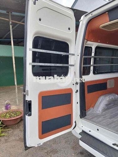 Ford Transit van 6 chỗ đời 217