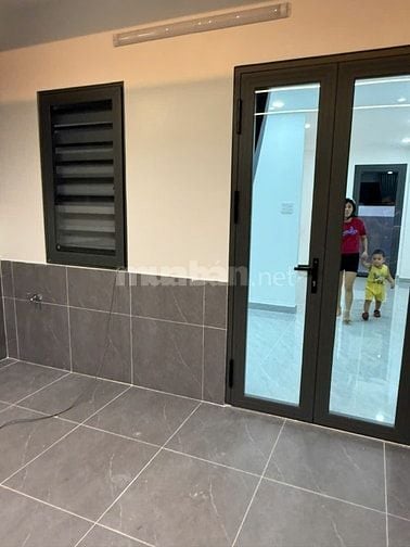 Bán Nhà 61/3 Đường Số 2,BHHB,BÌNH TÂN DT:4-18M2 4.5Lau 4Pn.5Wc 6ty