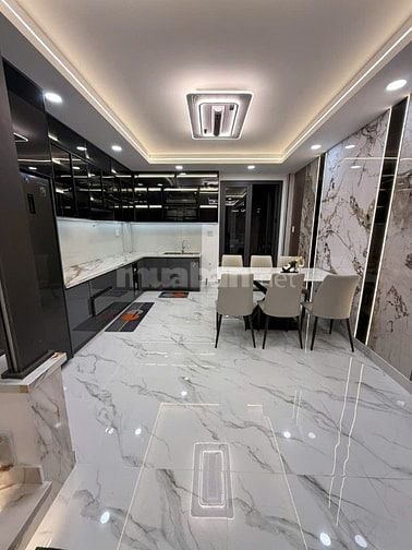 Bán Nhà 61/3 Đường Số 2,BHHB,BÌNH TÂN DT:4-18M2 4.5Lau 4Pn.5Wc 6ty