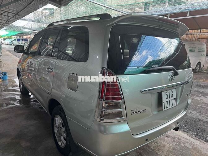 Toyota Innova 2006 G - 150000 km