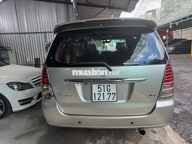 Toyota Innova 2006 G - 150000 km