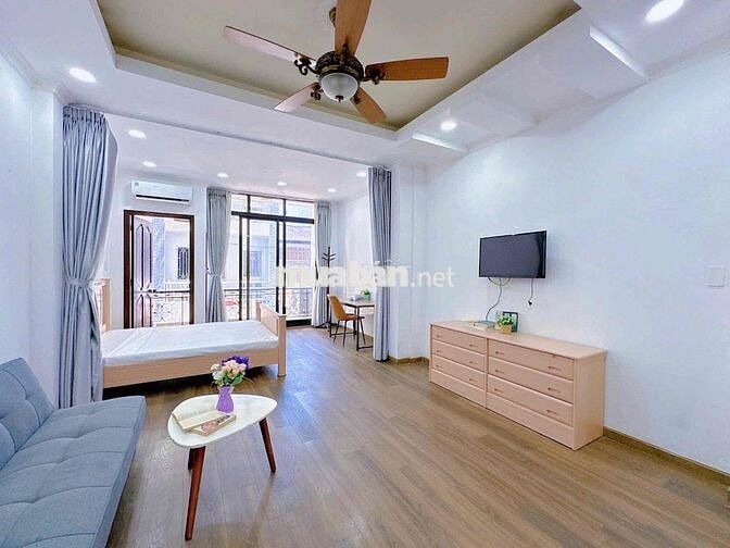 Cho Thuê Căn Studio Ban Công_Full NT Đường Trần Hưng Đạo Quận 1