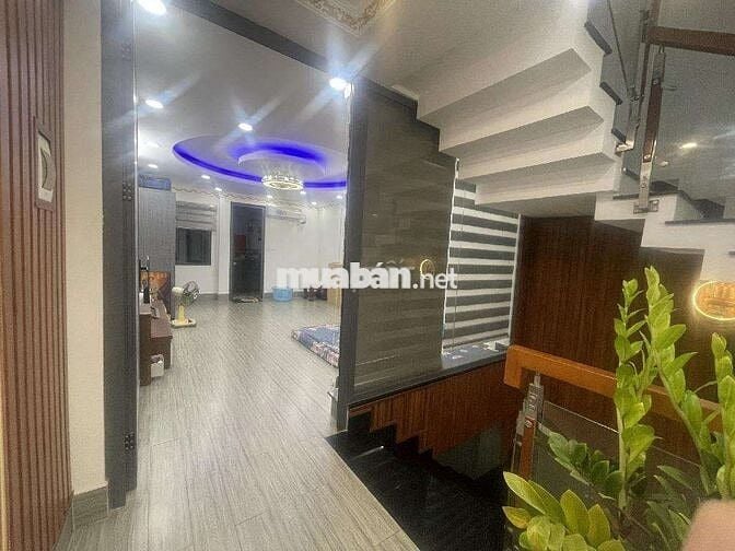 Mặt tiền bờ kênh - Thạnh xuân 24 - 80m2 - 4 tầng - Giá 6 tỷ