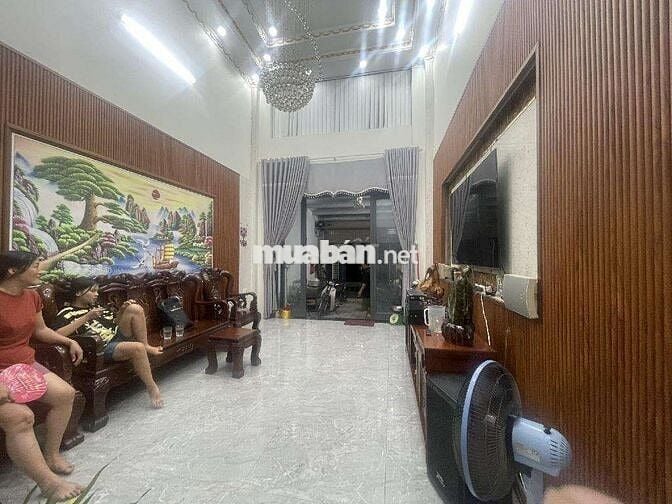 Mặt tiền bờ kênh - Thạnh xuân 24 - 80m2 - 4 tầng - Giá 6 tỷ