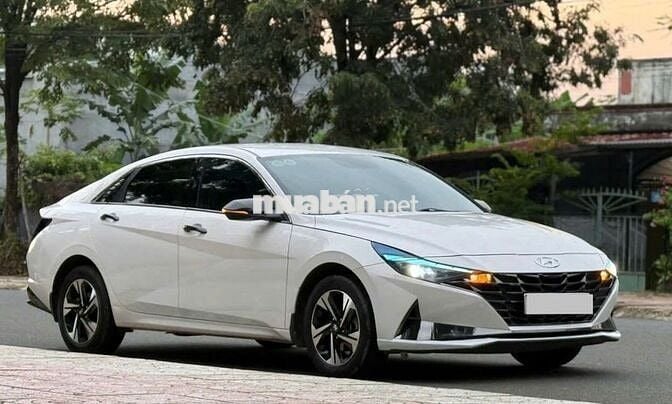 Hyundai Elantra 1.6 sx 2022 model 23 đặc biệt