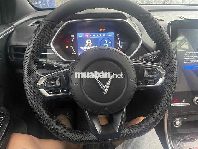 VinFast VFe34 2022 - 220000 km
