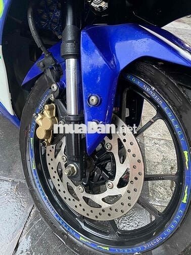 Cầm đồ thanh lý xe R15V3 đk năm 2019 mầu xanh .