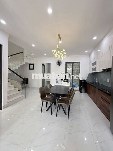 GIÁ RẺ BẤT NGỜ - NHÀ MẶT TIỀN 75M2 TRUNG TÂM THỦ DẦU MỘT