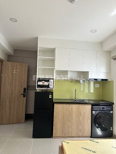 Căn hộ dịch vụ mới toanh full nội thất cao cấp Bùi Đình Tuý