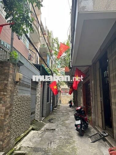 Cho Thuê Nhà Nguyên Căn Giá Giá Rẻ Ngay Khu Nguyễn Xí Bình Thạnh