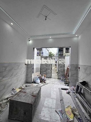 Nhà Hot chạm là chốt - Bình Tân - 3 tầng - 40m2 - Giáp aeon - hơn 4ty