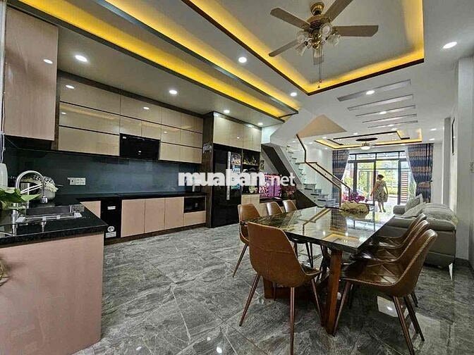 CHO THUÊ NHÀ GÓI  2 MỸ GIA ĐỐI DIỆN CÔNG VIÊN GIÁ 22TR/THÁNG