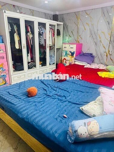 cho thuê nhà nguyên can 2 p ngủ có sẵn nội thất d xe hơi
