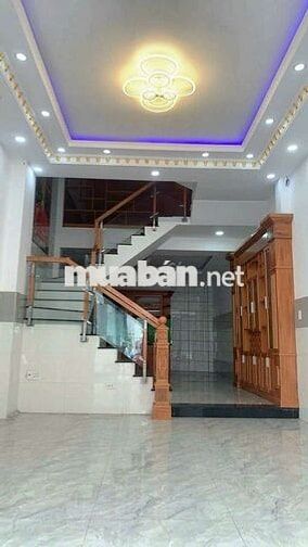 Nhà 1 trệt 3 lầu sân thượng hẻm 151 liên khu 4/5 BHH B bình tân