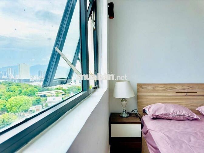 Cho thuê căn hộ view biển chung cư Napoleon, 25 Nguyễn Đình Chiểu