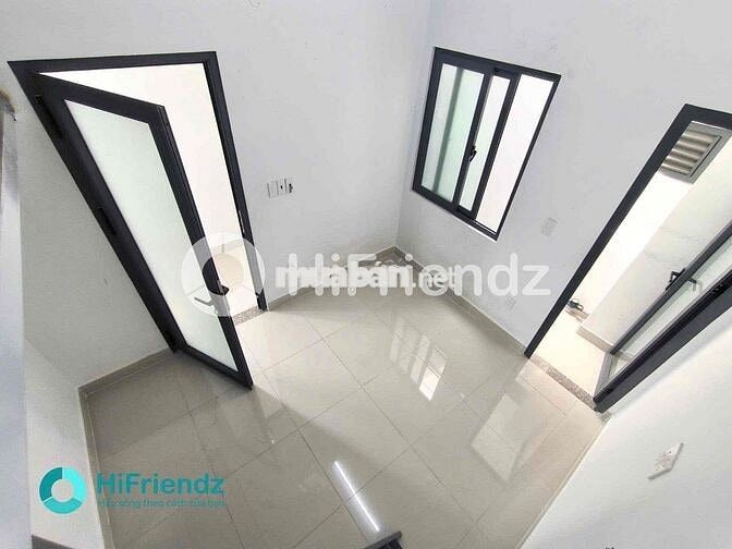Duplex Mới Xây - Ngay Vòng Xoay Kinh Dương Vương - Sẵn Máy Lạnh