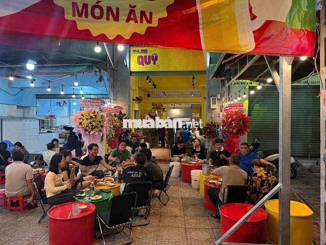 - Mặt bằng kinh doanh 250m2 đường Đồng Nai, Q10