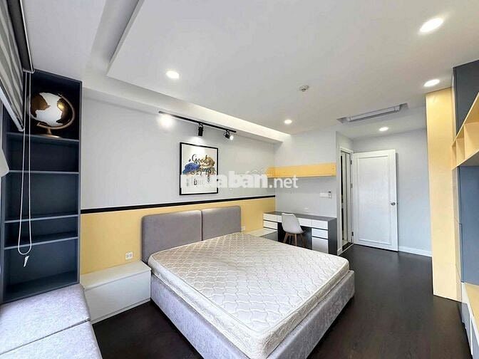 BOTANICA PREMIER FULL NỘI THẤT Y HÌNH CHECK IN NGAY